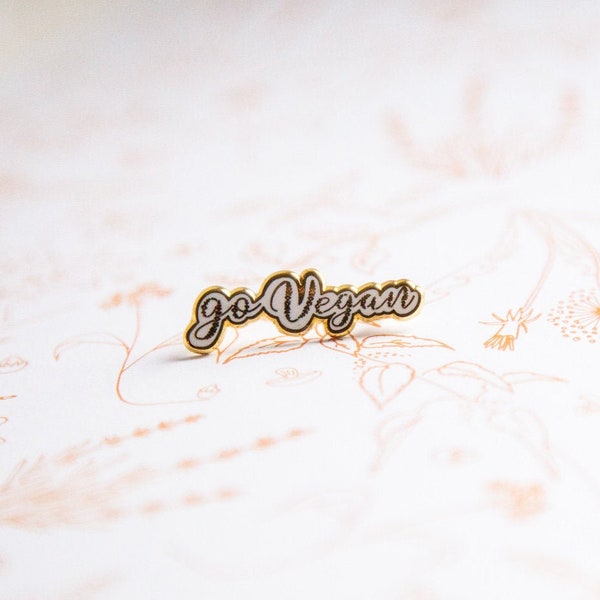 Pin's "Go Vegan" - broche - accessoire de mode - bijoux - enamel pin