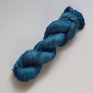 DARLING BLEU Natural Silk Hank. 50g. Hand dyed. Cross Stitch. Embroidery.