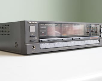 Technics ST-7300 AM/FM Stereo Tuner (1976-79) - Etsy Technics ST-7300 AM/FM Stereo Tuner (1976-79) - Etsy