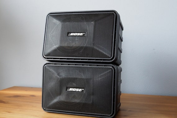 Bose 101 Mini Monitor Speakers Outdoor and Indoor Speaker Nice