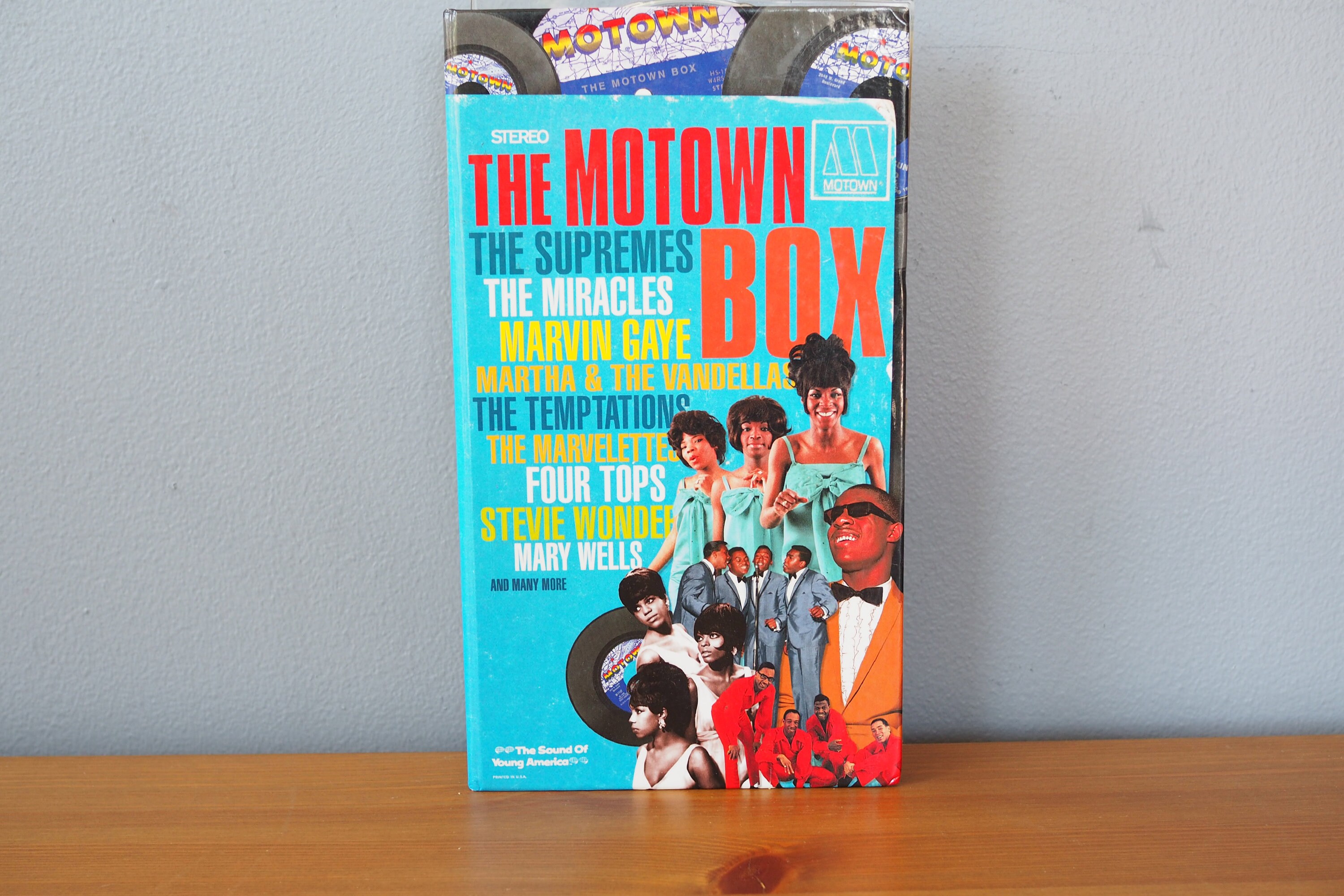 THE MOTOWN BOX 新品 4CDBOX Various Artists - The Motown Box - Amazon.com Music
