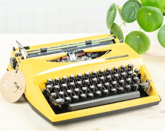 1930年代のAdler mod. 30タイプライター、ヴィンテージタイプライター