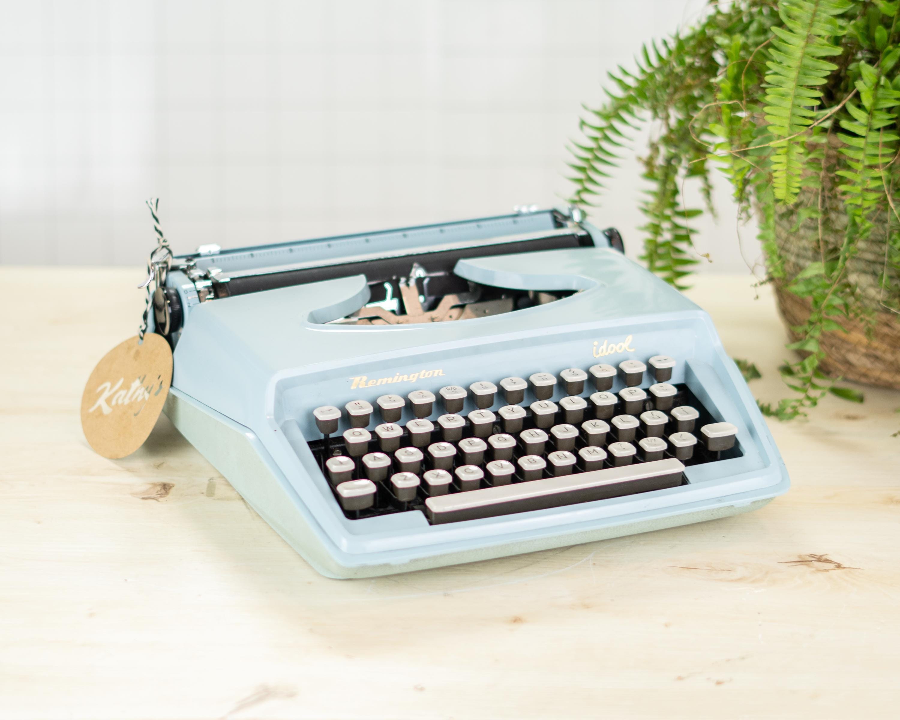 Russian cyrillic typewriter - Etsy 日本