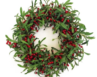 60cm (24") Large Luxury Christmas Mistletoe Leaf and Red Berry Floristry Wreath