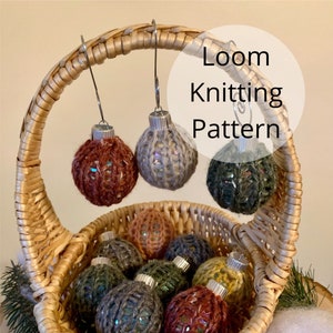Mini Knitted Ornament Pattern | Knit Ornament Pattern | Digital Download | Beginner Knitting Pattern