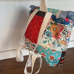 Mini mochila patchwork imagen 4