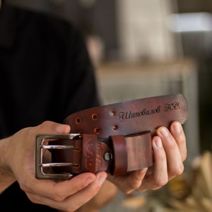 Leather bifold wallet & leather belt gift set, Anniversary men gift for husband, Personalized engraved wallet belt, Name purse gift for men zdjęcie 3