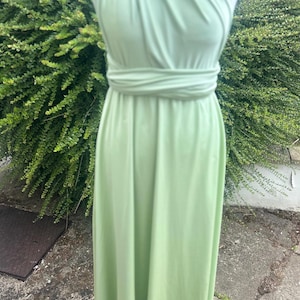 Vestido multiposición LUXE SAGE Vestido de dama de honor hecho a mano Vestido infinito Vestido cruzado con giro Vestido de fiesta Vestido convertible Dama de honor verde