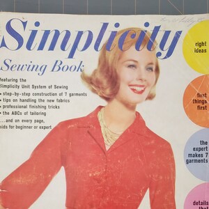 1962 Simplicity Sewing Book Magazine Step by Step Construction of 7 Garments 1960s Colour Illustrations and Instructions