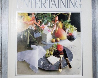 Vintage Cookbook Vogue Entertaining Hardcover 1988, 192 Pages
