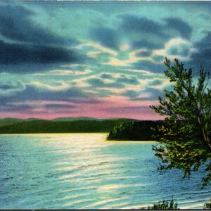 Carte postale Scène de lac tranquille au coucher ou au lever du soleil inutilisé