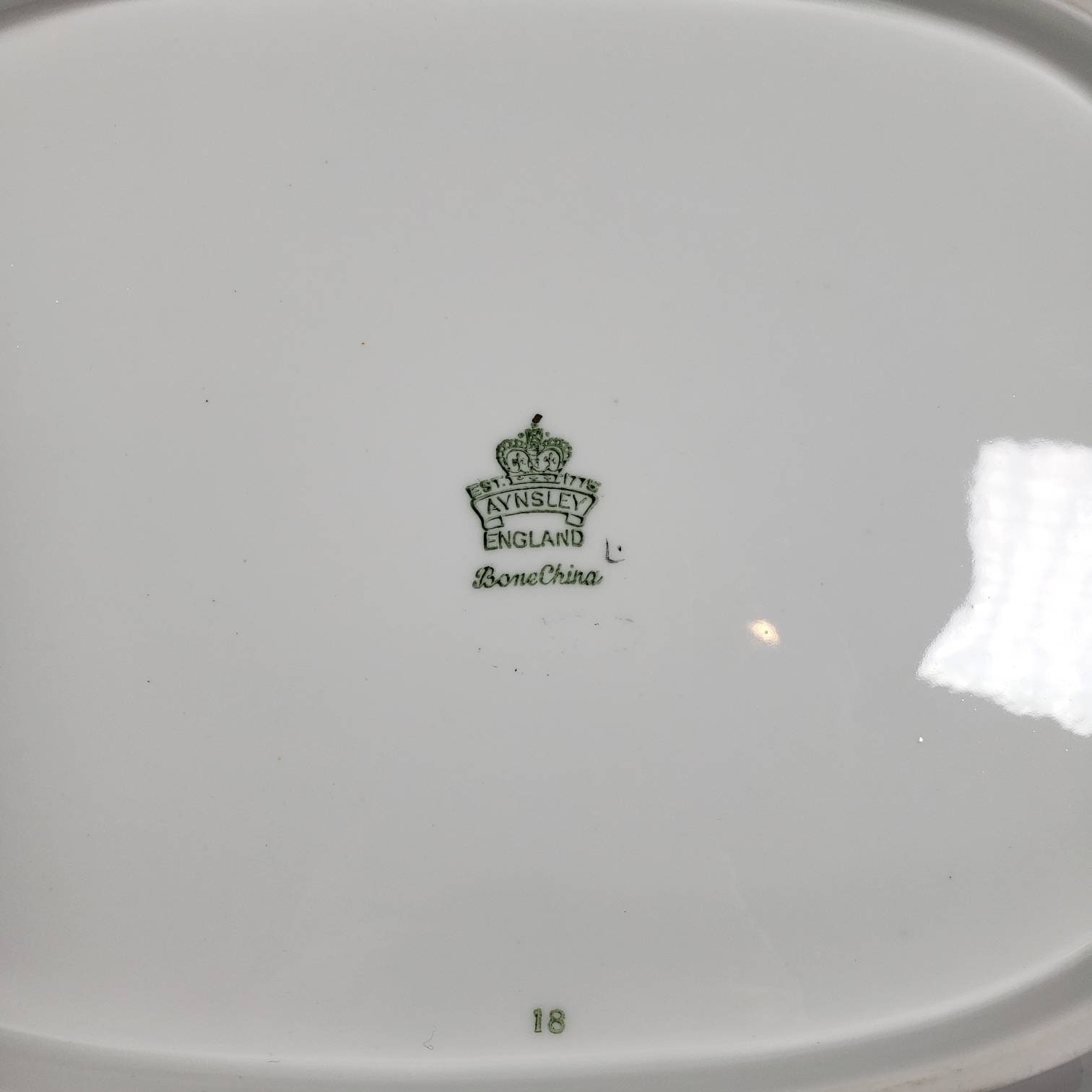 Aynsley Cambridge 13.25 Inch Oval Platter | Scalloped Gilt Edge