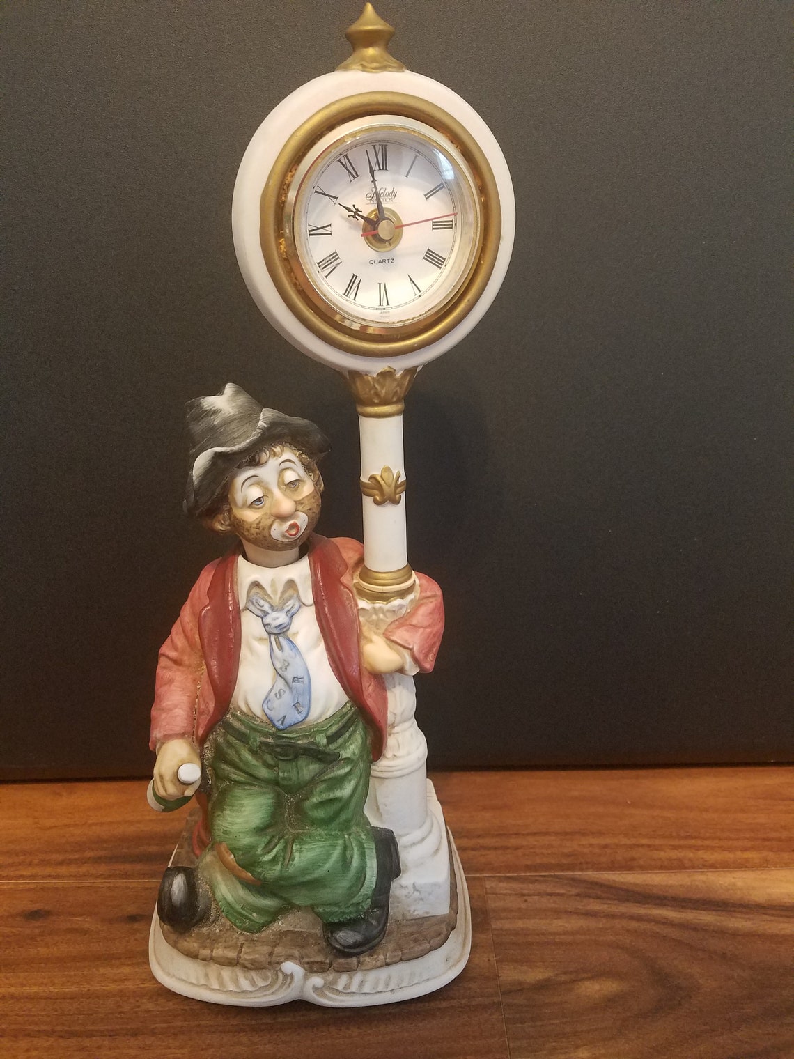 Melody In Motion Clockpost Willie Etsy