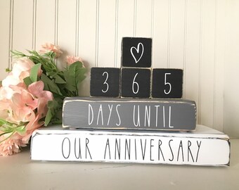 Anniversary Countdown Blocks, Wedding Gift, Wooden 365 Days