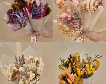 Small Dried Flower Bouquet - Pampas Grass Wedding Centerpiece Colorful Spring Home Decor Bridesmaids Bunch Wedding Favors Mothers Day