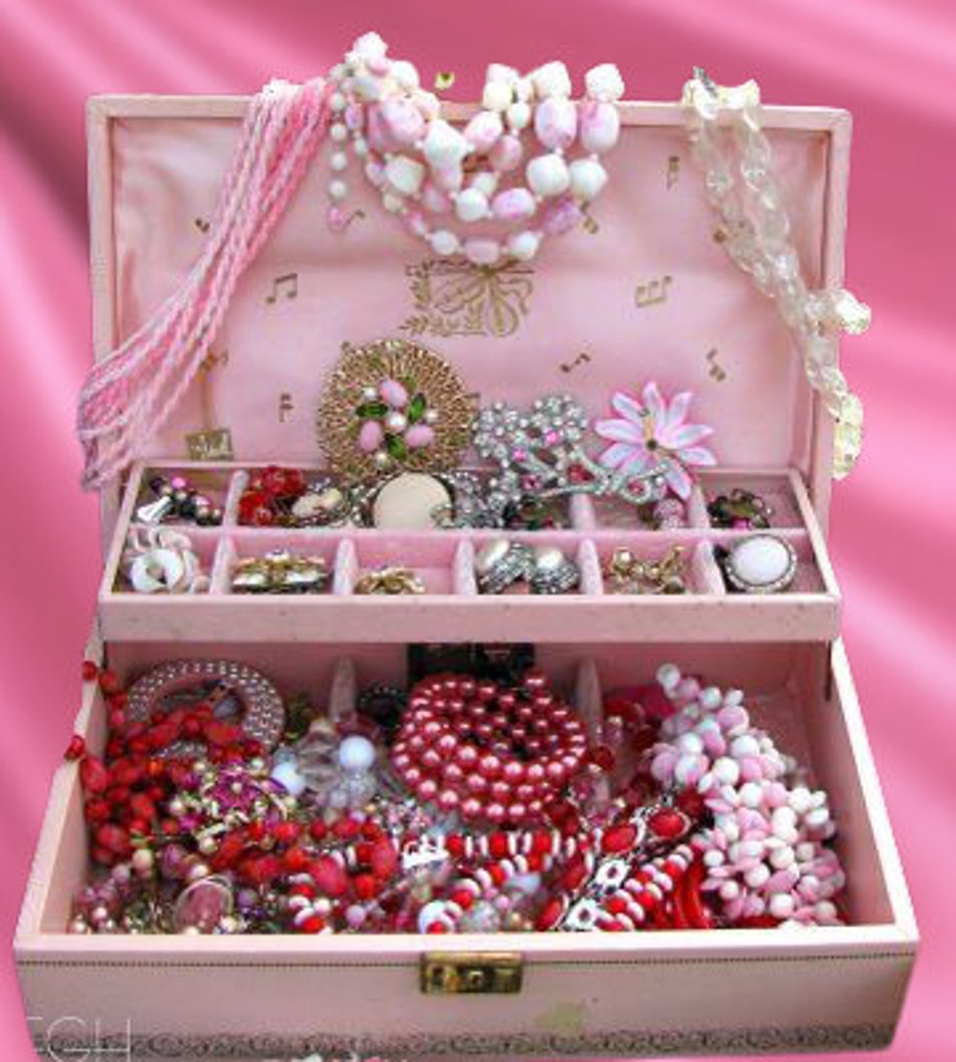 Jewelry Mystery Box for Her 3 10 Wearable Vintage Pieces 5 Etsy España