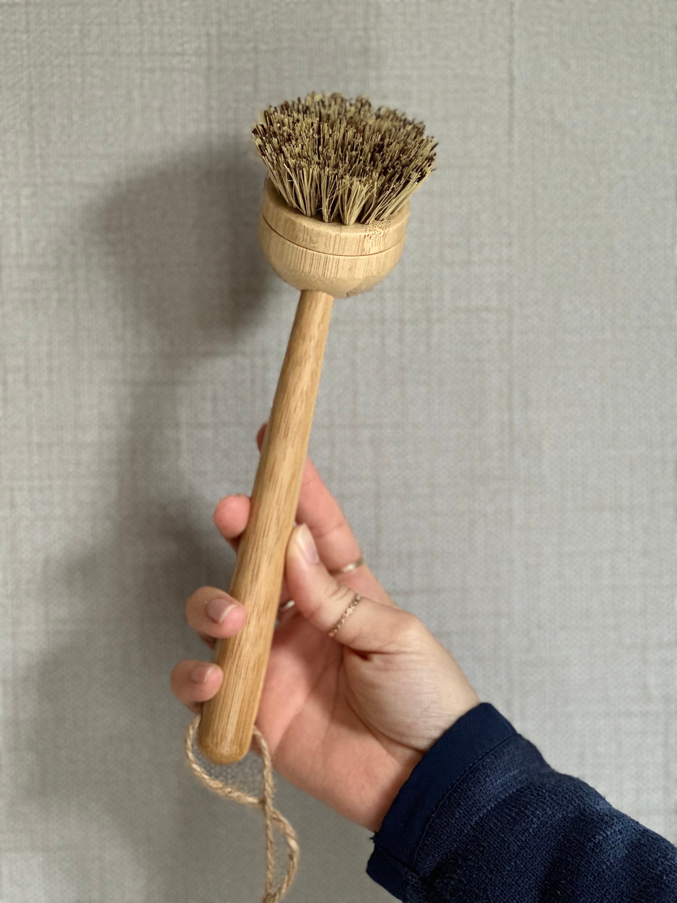 AIRNEX Spazzole Per Piatti In Bambù E Sisal (Confezione Da 2) - Ecologiche, Senza Plastica, Antigraffio - Manico In Legno E Paglia Di Grano