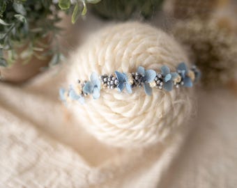 Blue Dainty Halo