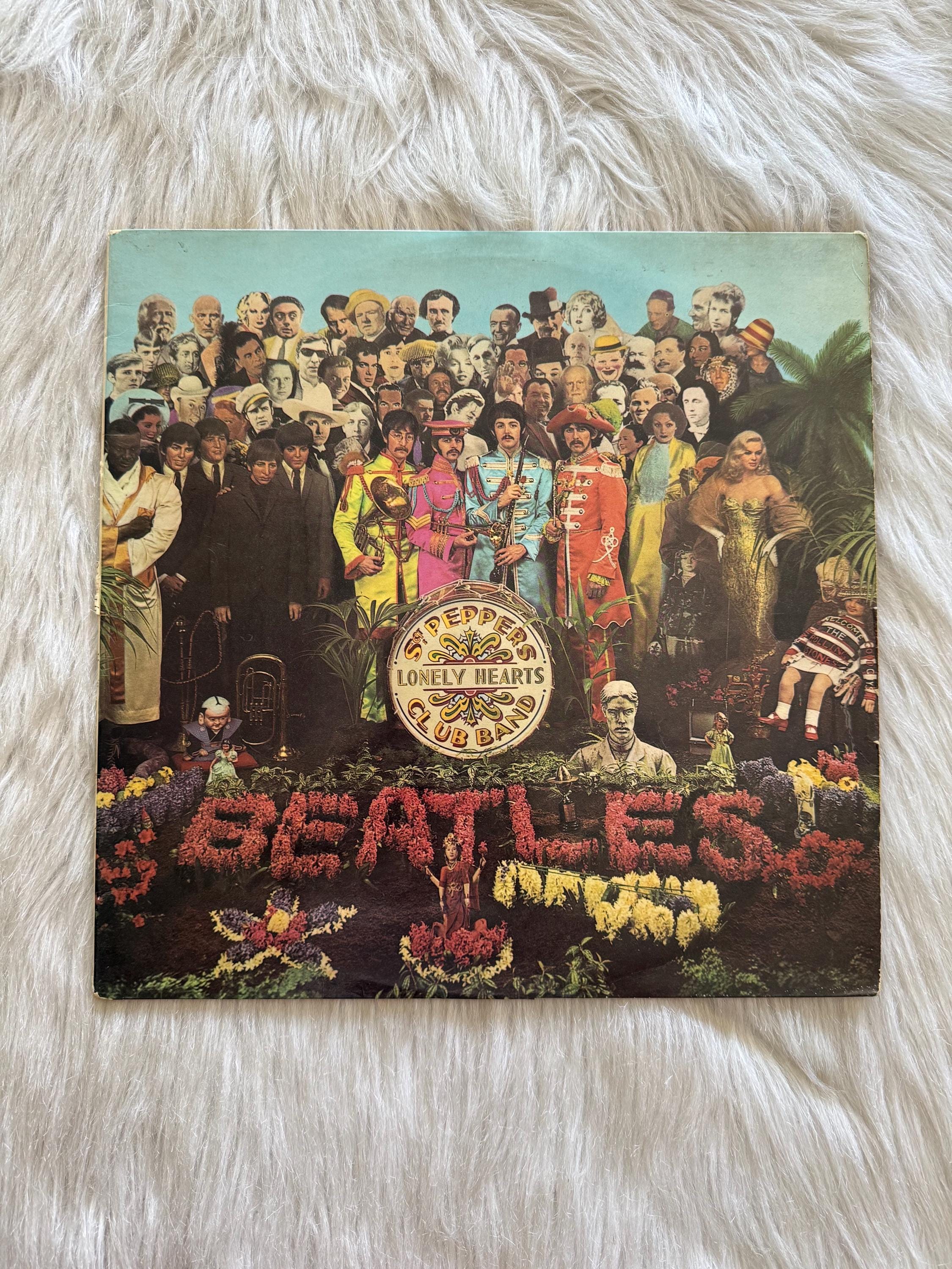 【mono】The Beatles - Sgt. Pepper's … The Beatles - Sgt. Pepper's Lonely Hearts Club Band [Japanese/Red