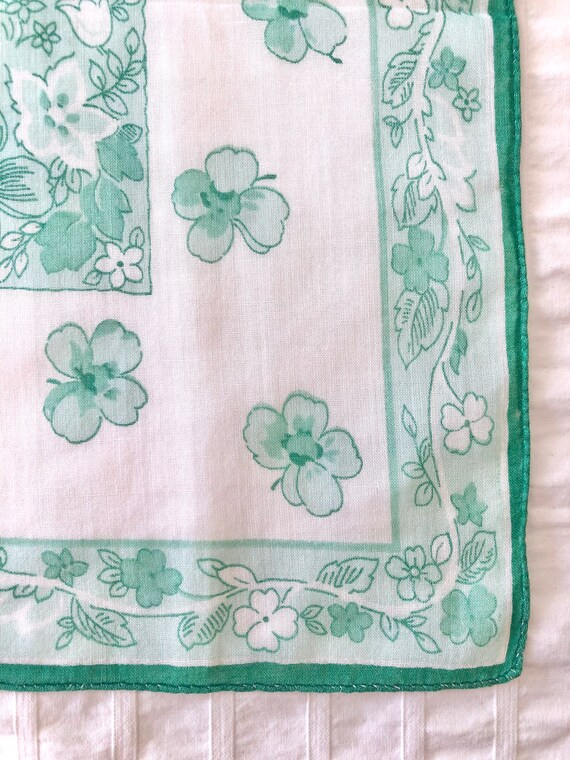 1950's Handkerchief - Green Floral Pattern with B… - image 3