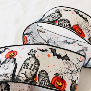 Graveyard & Jack-O-Lanterns