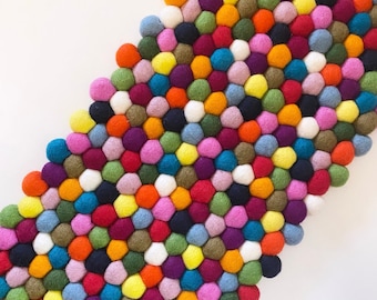 Table runner made of felt balls/Table Runner/Table runner/Felt table runner/Felt ball Table runner/Table runner Felt/Coaster/Felt ball runner
