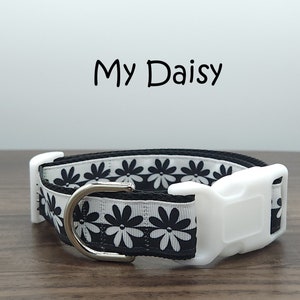 Black and White Floral Dog Collar for Big Dogs, Lightweight Nylon Collar, Gift for Pet Owner, Durable Washable Adjustable, My Daisy