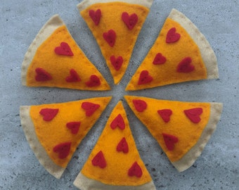 Charity cat pizza toy