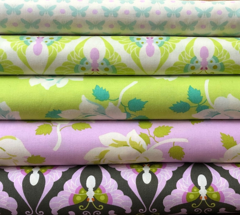 Fat Quarter Lottie Da Butterfly Dot Cotton Quilting Fabric Free Spirit