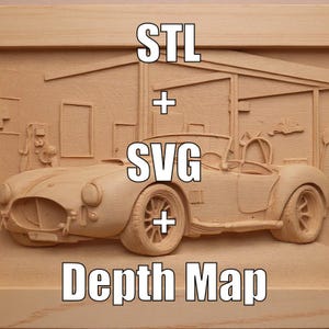 Puede incluir: Una talla de madera detallada de un coche deportivo clásico, con el texto "STL + SVG + Depth Map". El coche se representa en un entorno de garaje, con intrincados detalles en la veta de la madera.