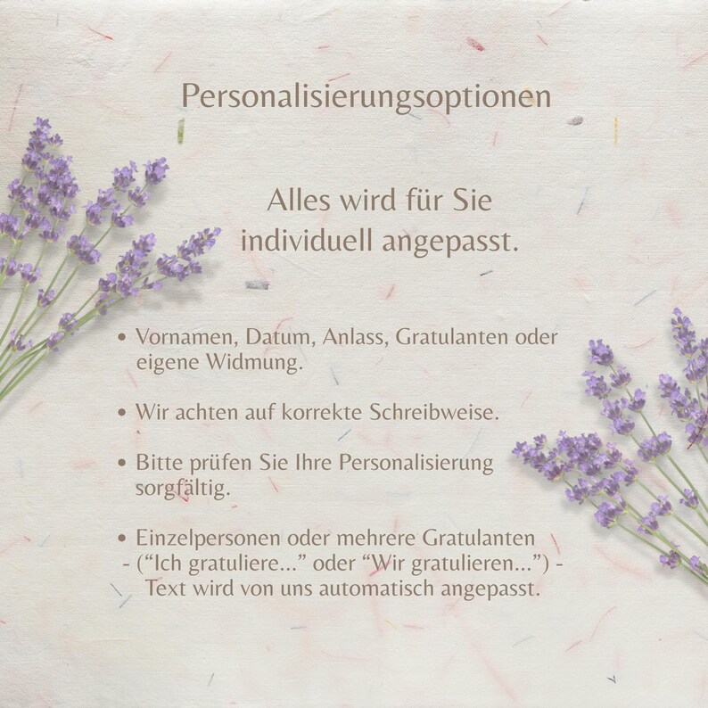 May include: A light-colored textured card featuring purple lavender sprigs on the left and right sides. The German text reads: Personalisierungsoptionen, Alles wird f&uuml;r Sie individuell angepasst, Vornamen, Datum, Anlass, Gratulanten oder eigene Widmung, Wir achten auf korrekte Schreibweise, Bitte pr&uuml;fen Sie Ihre Personalisierung sorgf&auml;ltig, Einzelpersonen oder mehrere Gratulanten - (Ich gratuliere... oder Wir gratulieren...) - Text wird von uns automatisch angepasst.