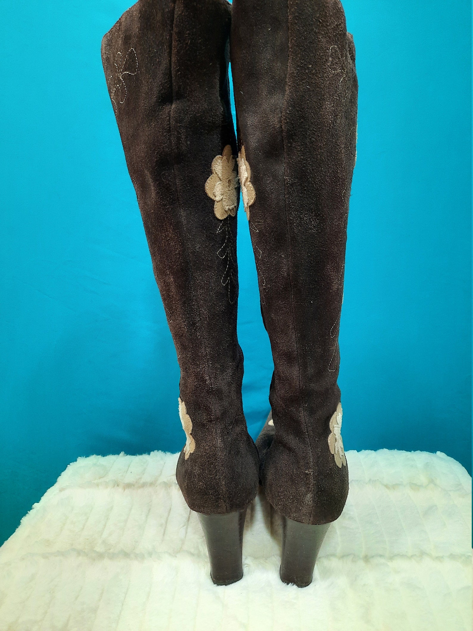 pointed toe brown suede boots