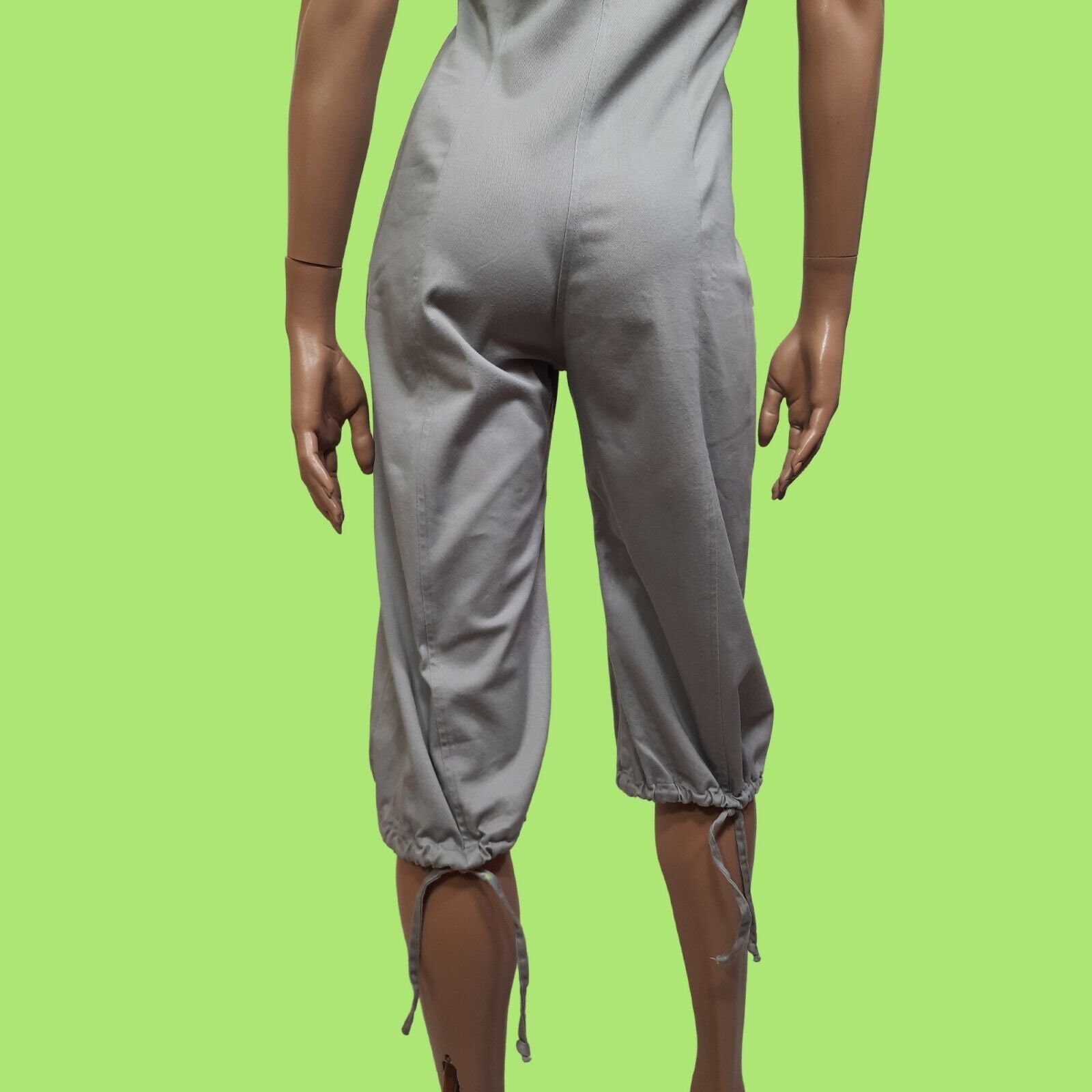 90s Y2K Cargo Jumpsuit One Piece Sleeveless Capri Length
