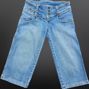 Y2K Capri Jeans Size S US 5 Low Rise Stretch Fitted Cropped Mcbling 2000s
