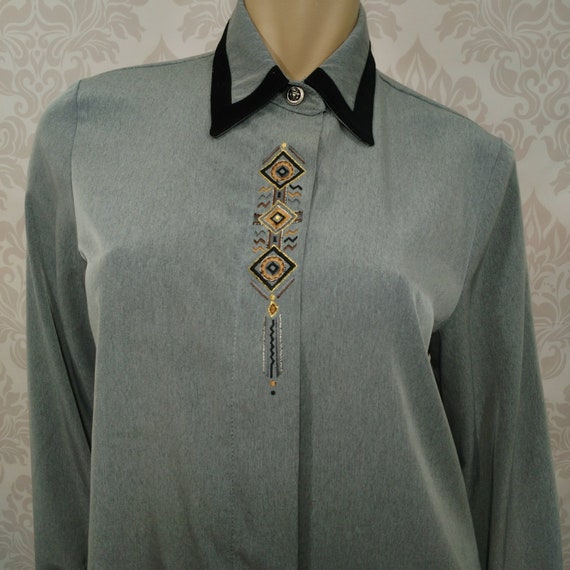 Vintage 80s Gray Aztec Embroidered Blouse Womens … - image 1