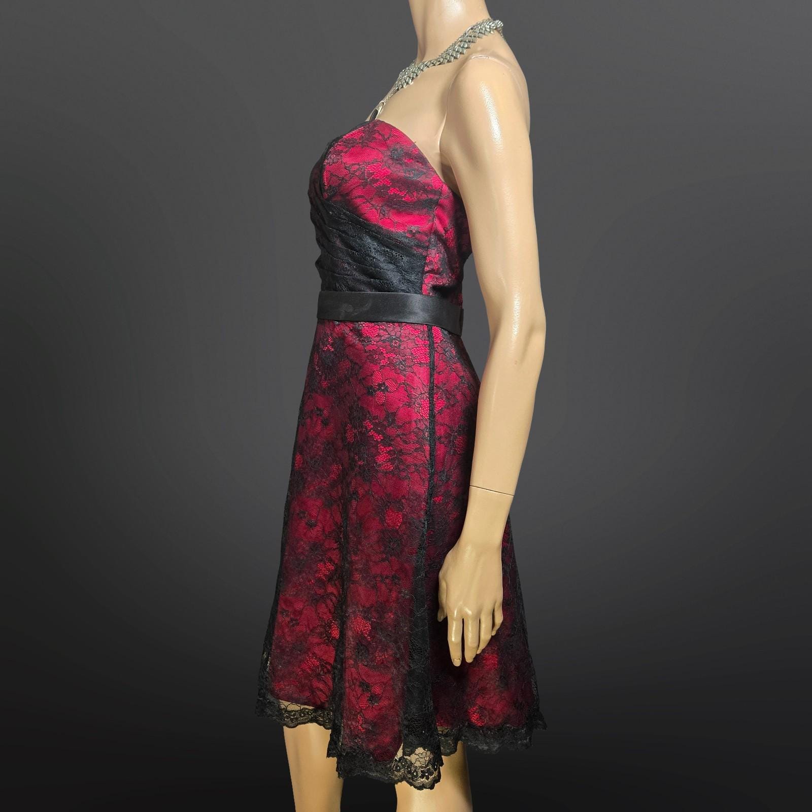 Y2K Gothic Vampy Prom Party Formal Dress Size S Red Black Lace Overlay Strapless