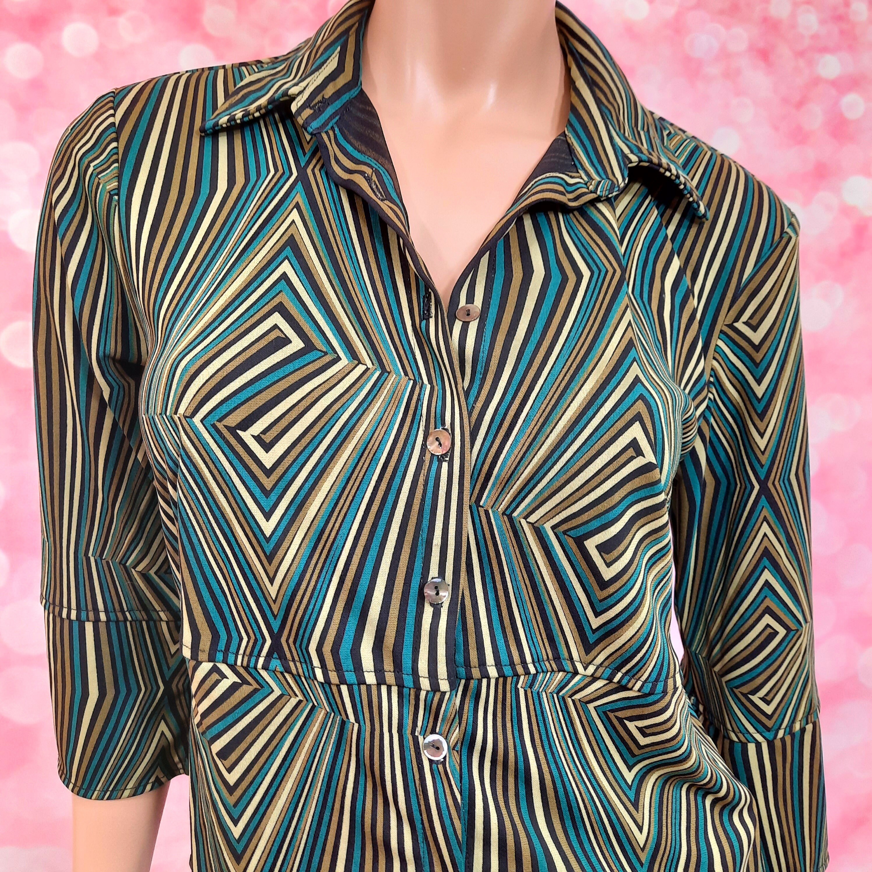 Vintage 90s Y2K Funky Print Shirt Button up Blouse Green