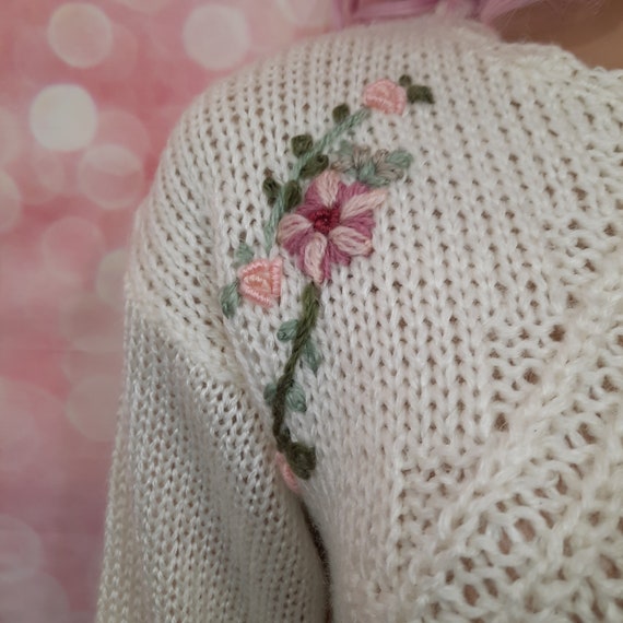 Vintage 80s Cottagecore Floral Handknit Sweater S… - image 5