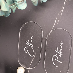 Wedding Place Cards | Small Acrylic Single Line Cards |  Personalized Oval Name Cards