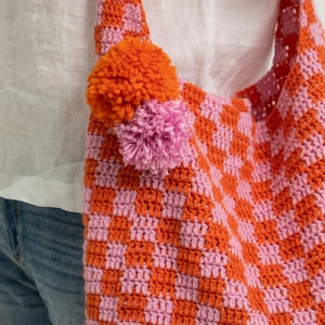 Pink and Orange Crochet Bag with PomPoms, Crochet shoulder bag, pink and orange summer bag, boho tote, checkered print bag, pink check bag image 6
