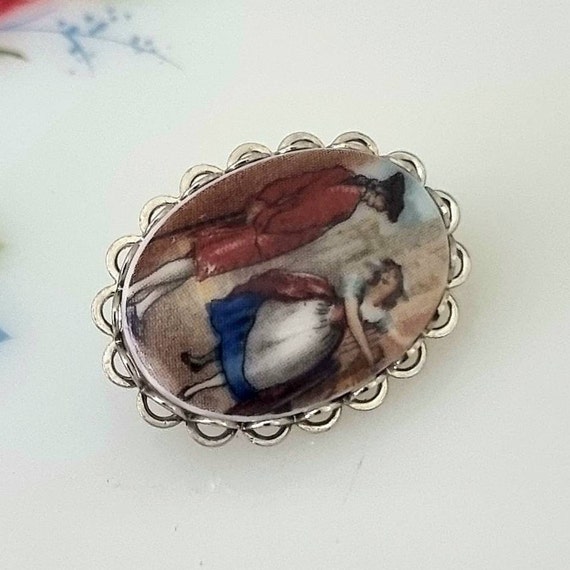 Vintage Renaissance Brooch, Courting Couple  Vict… - image 2