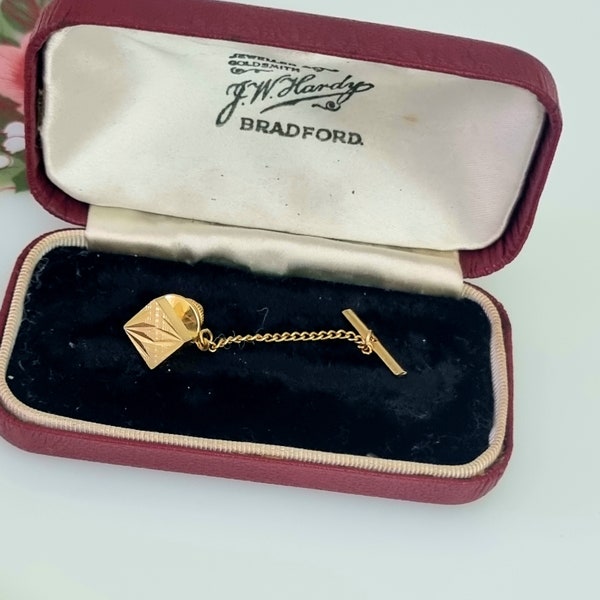 Vintage Tie Tack/Pin, Diamond Cut Gold Tone Tie Tack, Men's Lapel Pin With Chain,