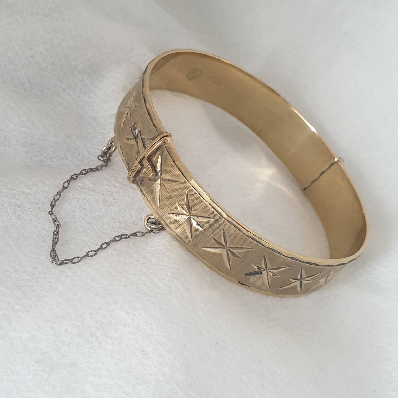 Rgp online 18k bangle