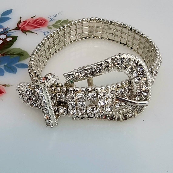 Don't Miss Out- Buy Crown Trifari Vintage Gold Mesh Buckle Bracelet –  Lamoree's Vintage