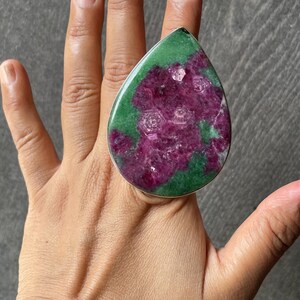 Rubin-Zoisit-Ring, Statement-Ring mit Rubinkristall, großer Cocktailring in Tropfenform, Sterlingsilber, grüner und rosa Edelstein, Geschenk für Sie Bild 10