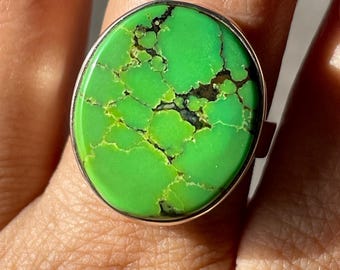 Green Turquoise Ring, Statement Turquoise Ring Sterling Silver, Round Cabochon Cocktail Ring, Natural Gemstone Boho Ring, Gift for Her