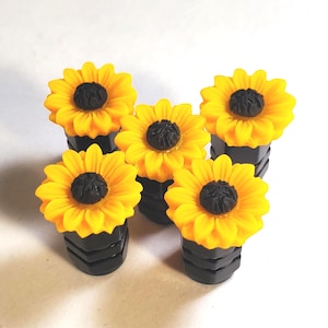 5 Pack of Sun Flower Tire Valve Caps. Aluminum Schrader Valve Caps. Gift for Mom. Gift for sunflower lovers.