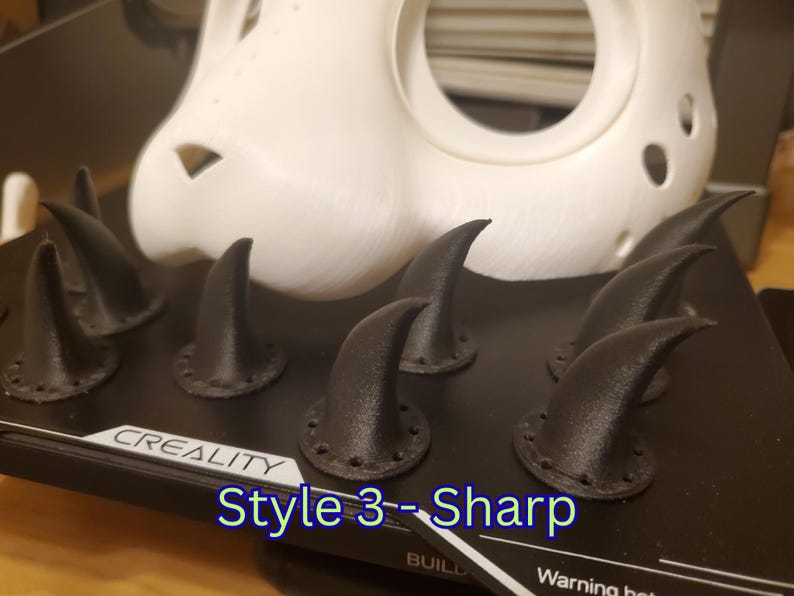 Fursuit Paw Claws. Costume Accessories. Nails. Furry Fursuit Making. Many Styles, Colors and Sizes. Glue or Sew. Fluorescent + Glow options afbeelding 11