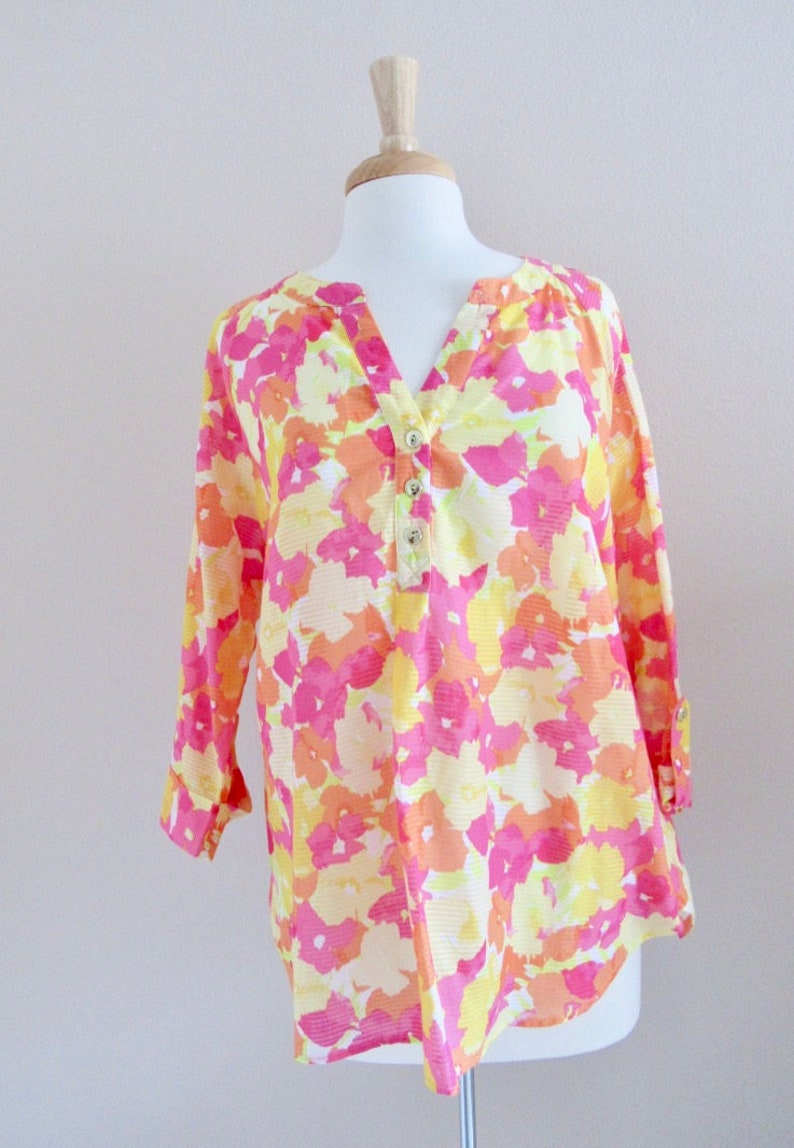 Size 14 Vintage Pink orange and yellow 34 length sleeve floral tunic beach cover-up