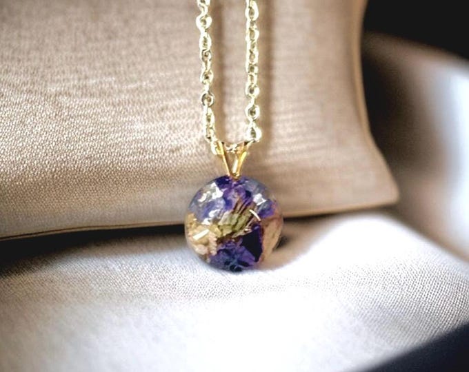 12mm Memorial Beads. Memorial Jewelry, Wedding Flowers. Jewelry made from Funeral Flowers. Made with real flowers